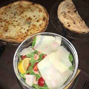 Gluten-free pizzas and salad from Mama Eat!